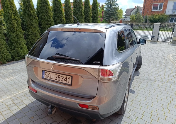 Mitsubishi Outlander cena 45000 przebieg: 242000, rok produkcji 2013 z Świętochłowice małe 29